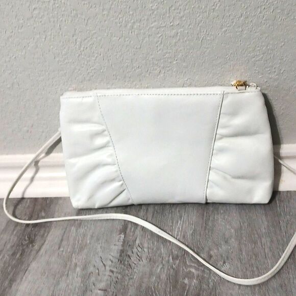 Source Unknown Handbags - Vintage White Genuine Leather Convertible Crossbody/Clutch